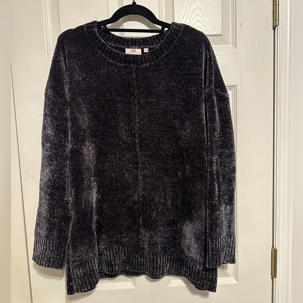 Marleylilly sweater. Size S/M.
